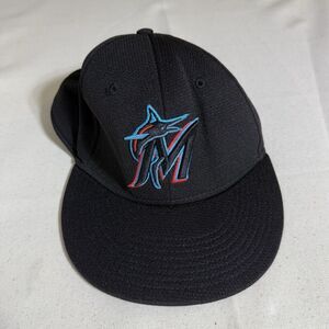 OCSports Miami Marlins Black Cap Hat - Men Size One Size Fits Most MLB